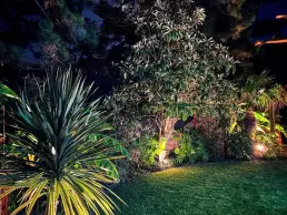 Naoned jardin nuit apres 2 uai